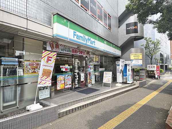 ファミリーマート
