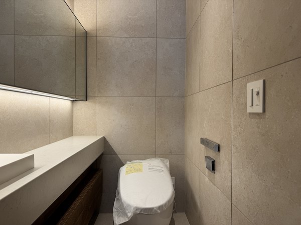 パレロワイヤル市ヶ谷_ホテルライクなトイレの写真2