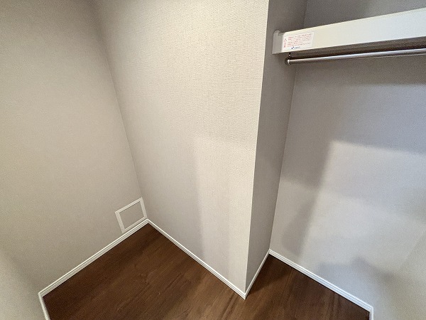 プレシス参宮橋_ウォークインクローゼットの写真3