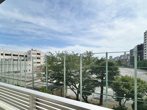 ダイナシティ三宿_