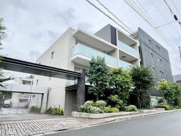 リストレジデンス桜新町 外観
