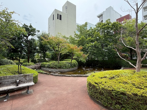 桜川屋上公園