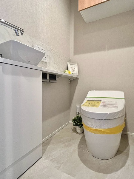 グランスイート瀬田_シンプルなトイレの写真