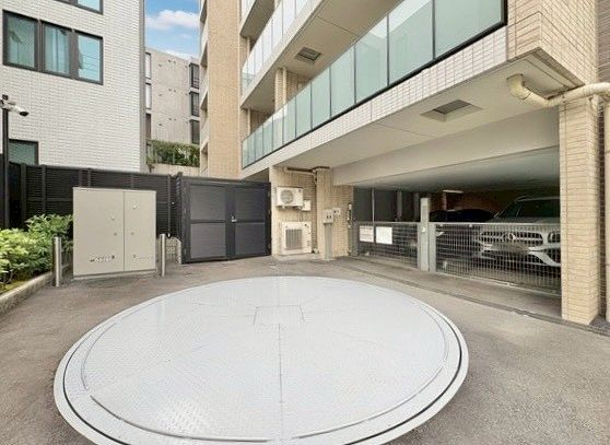 ブランズ文京小石川レジデンス 駐車場