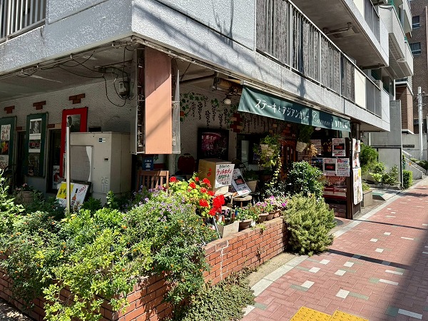 レストラン