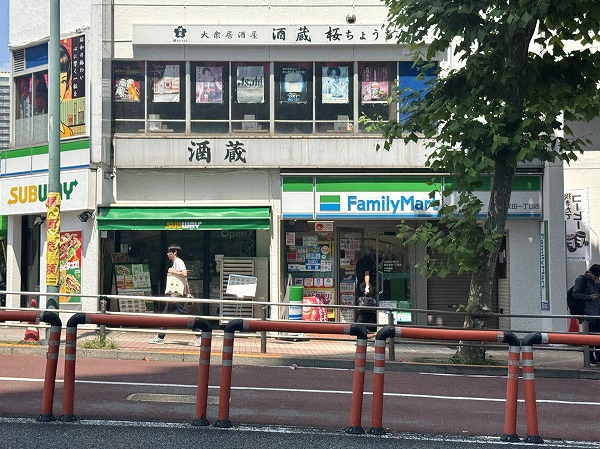 ファミリーマート