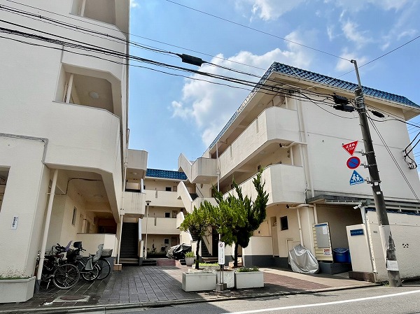 第1フォンタナ駒沢 外観