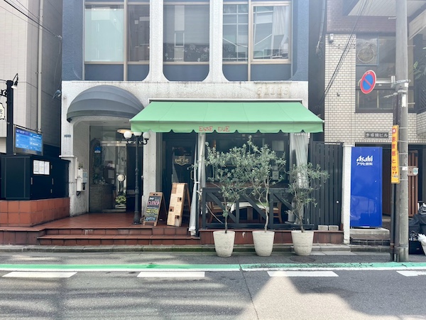 カフェ