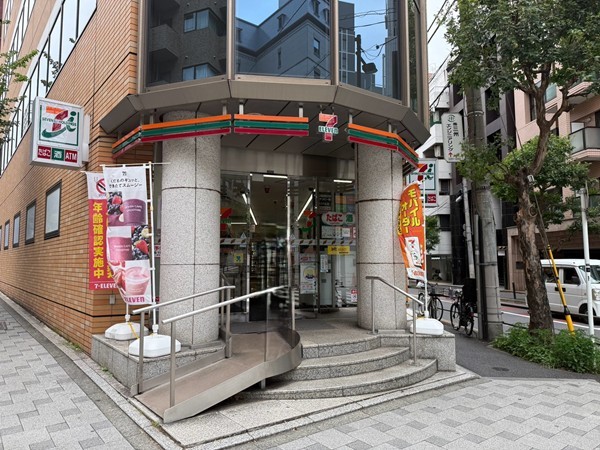 セブンイレブン