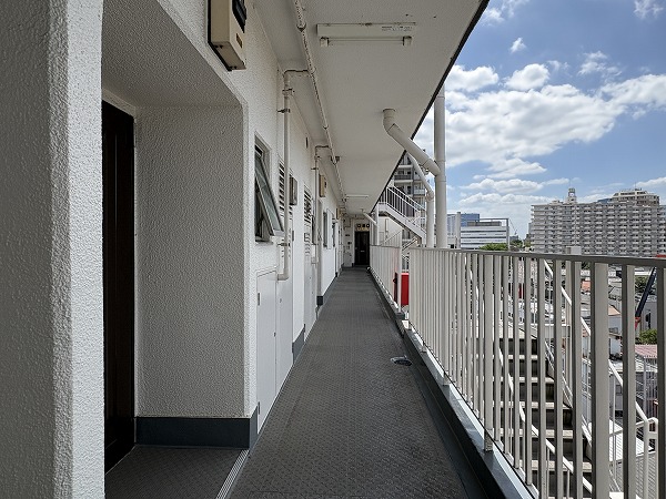 ライオンズマンション北品川 外廊下