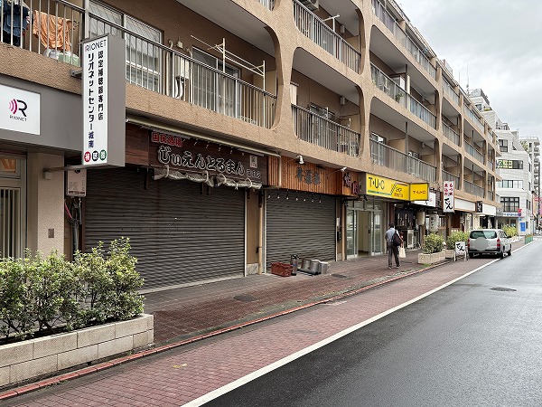 マンション1階の飲食店