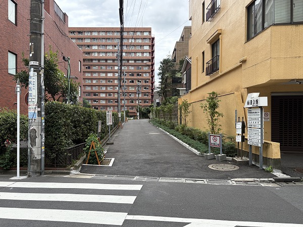 『オープンレジデンシア新宿ザ・ハウス』までの道のり