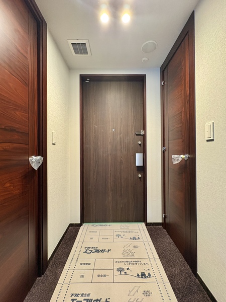 麻布台パークハウス_広い玄関の写真