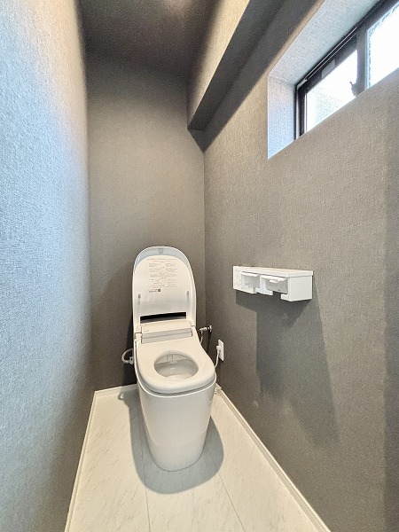 コーポ初台_お洒落なトイレの写真2