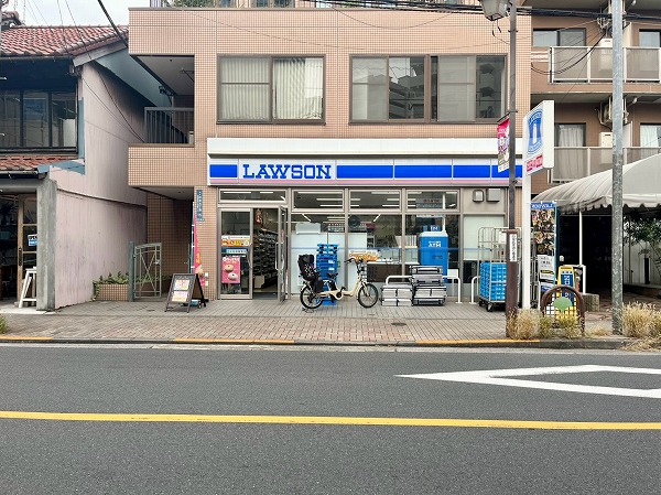 ローソン 港白金五丁目