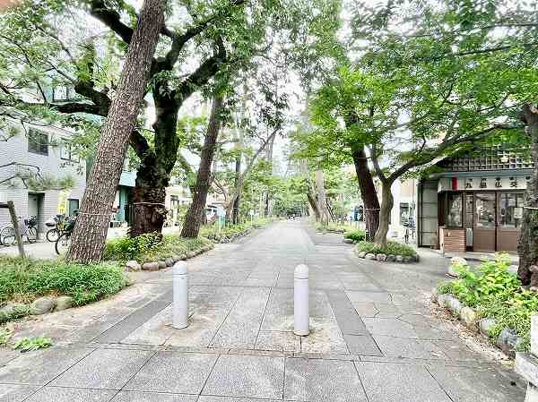 浄真寺賛参道