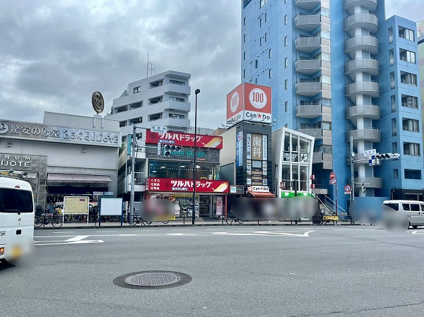 白金台駅前の様子