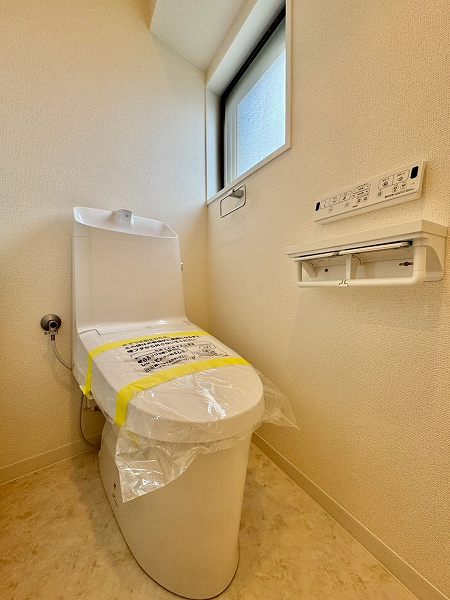 コートシティ木場_シンプルなトイレの写真