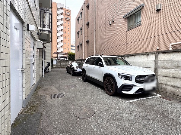 目黒パーク・ホームズ　駐車場