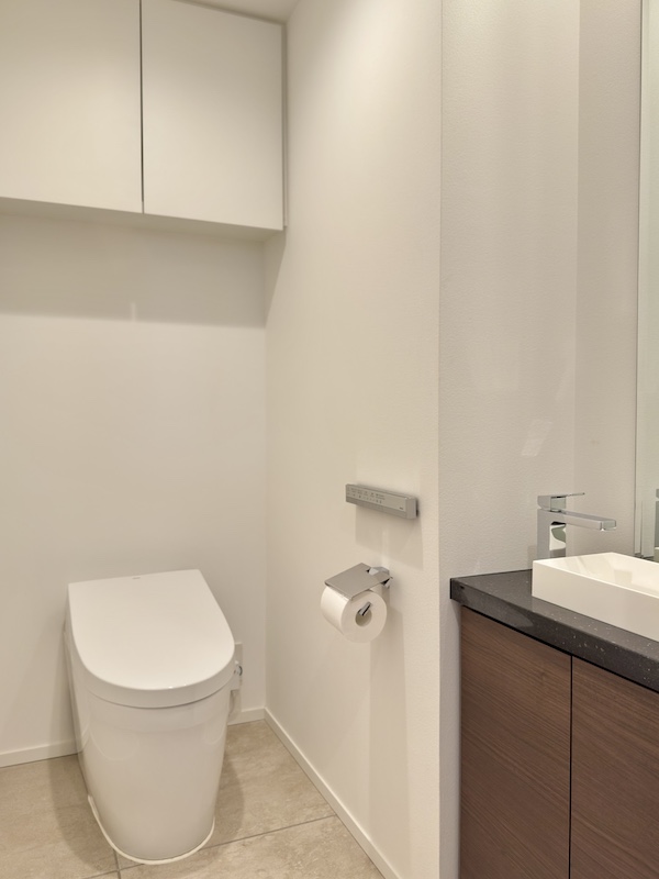THE COURT 神宮外苑_トイレの写真