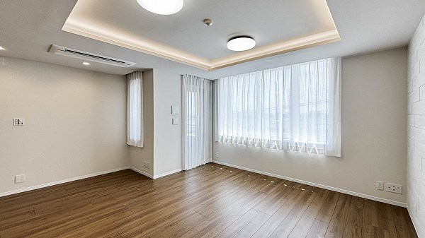 ライオンズ浜田山セントマークス_リビングダイニングキッチンの写真1