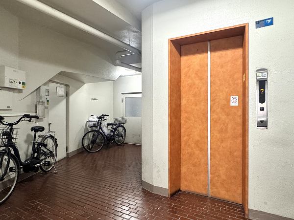サンライト大森　エレベーター
