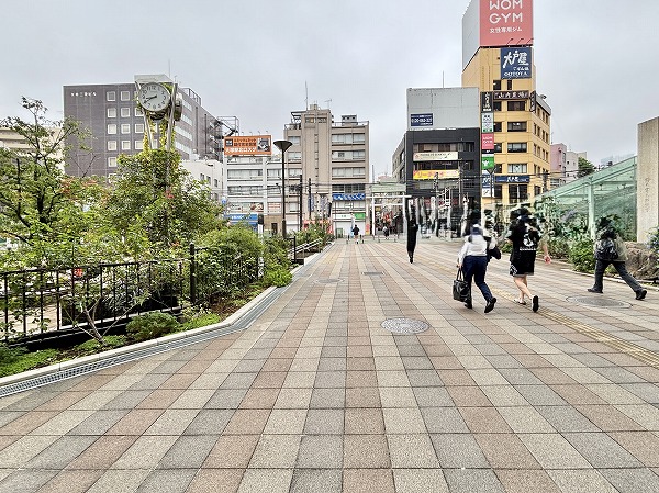 大塚駅前広場