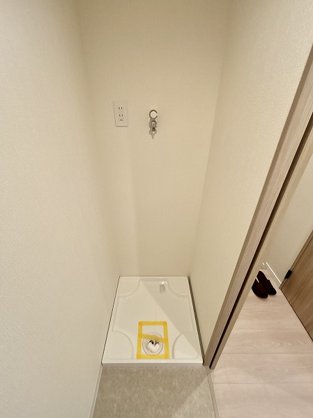 ロアール豪徳寺_広々としたランドリールームの写真3