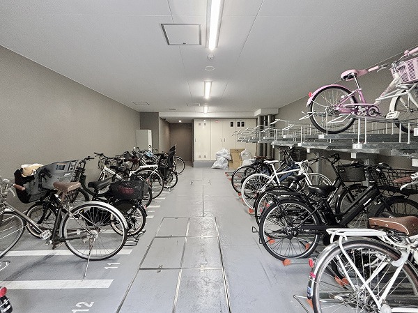 ルジェンテ駒込六義園リビオレゾン 駐輪場