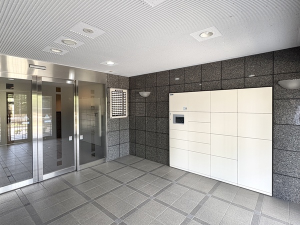 ライオンズマンション西早稲田シティ エントランス