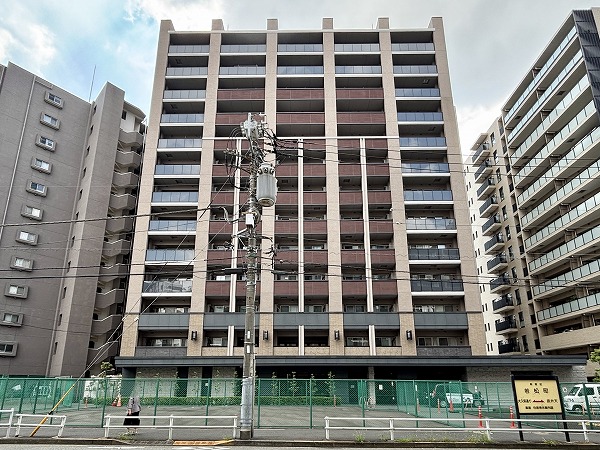 クレヴィア新宿若松町 外観