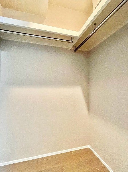 テラス大井町_ウォークインクローゼットの写真