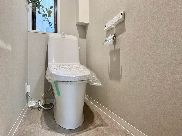 アルス用賀_シンプルなトイレの写真