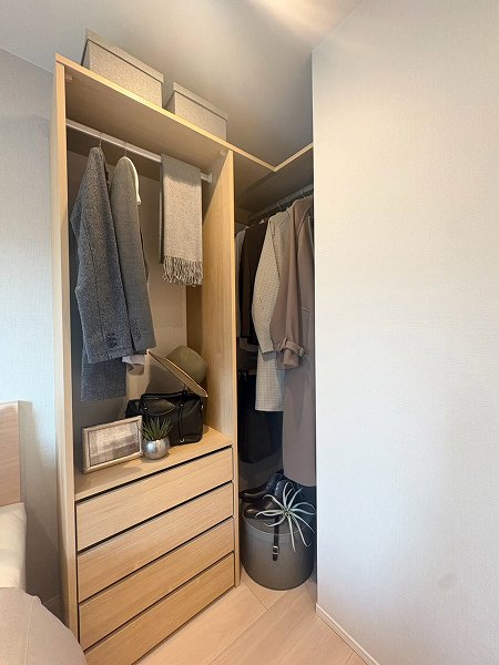 ダイアパレス代官山_オープンクローゼットの写真