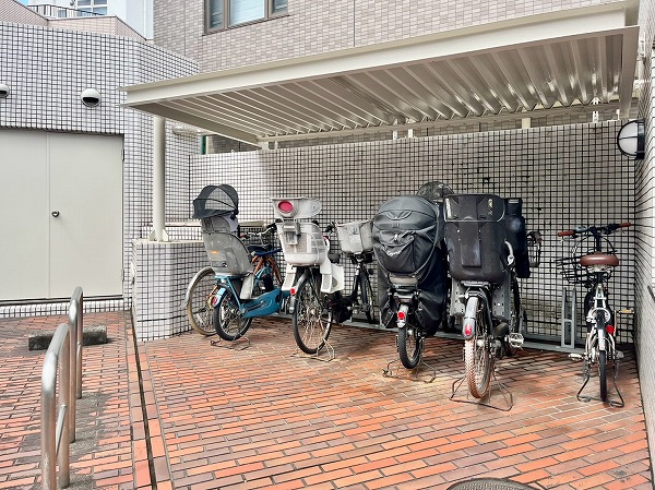 アルス用賀 駐輪場