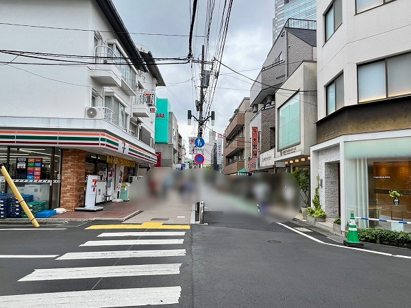 用賀駅周辺の様子