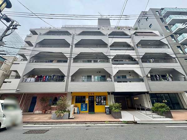 代々木いずみマンション 外観