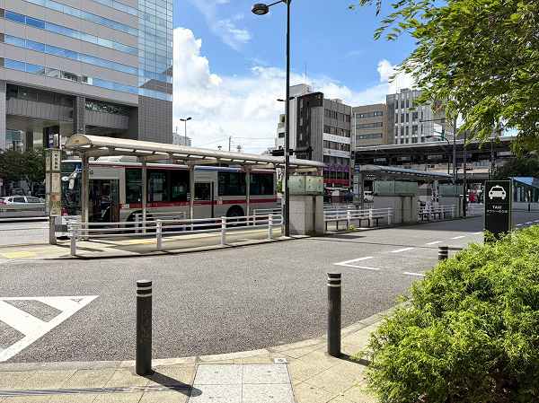 中目黒駅　バスロータリー