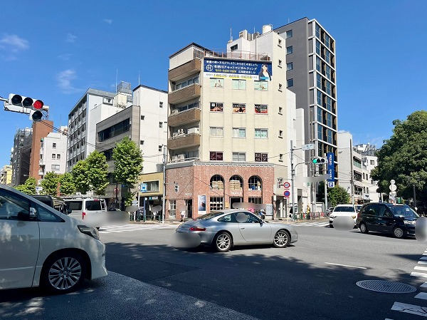 広尾駅前の様子