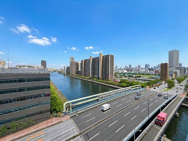 コスモ・ザ・キャナル東京イースト_バルコニーからの眺望の写真
