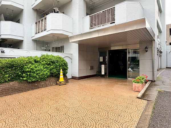 学芸大ダイヤモンドマンション　アプローチ