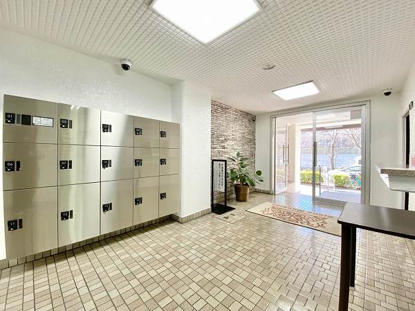ライオンズマンション池田山 宅配ボックス