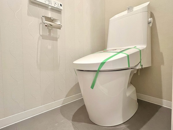 パレステュディオ代々木_シンプルなトイレの写真