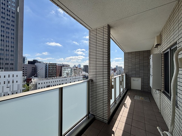 ブランズ代々木_東向きのバルコニーの写真