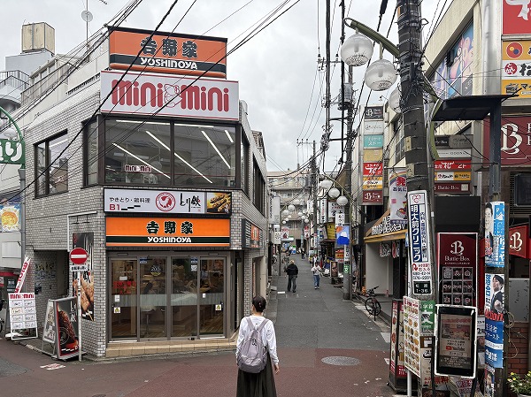 吉野家 明大前店