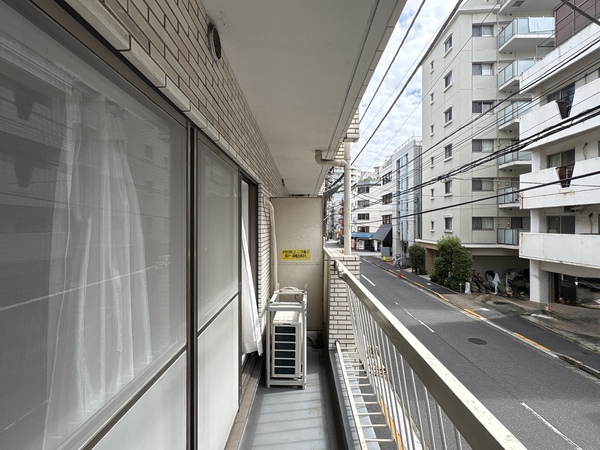 ライオンズマンション東麻布_バルコニー2の写真