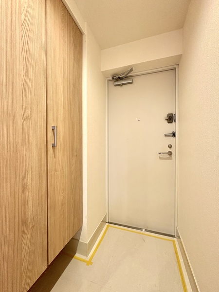 クレッセント目白_広い玄関の写真