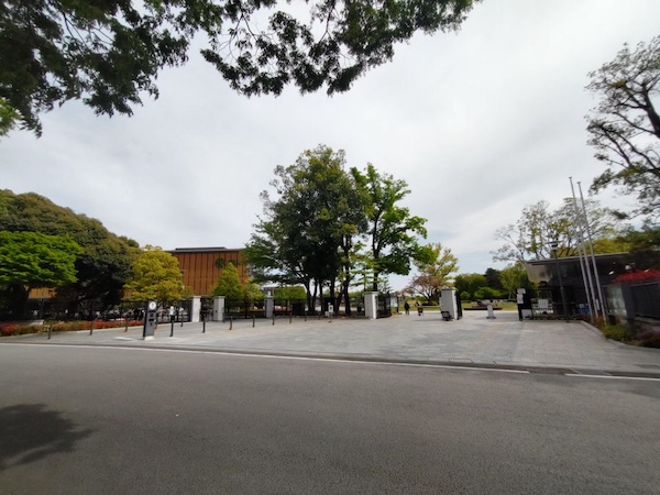 広場