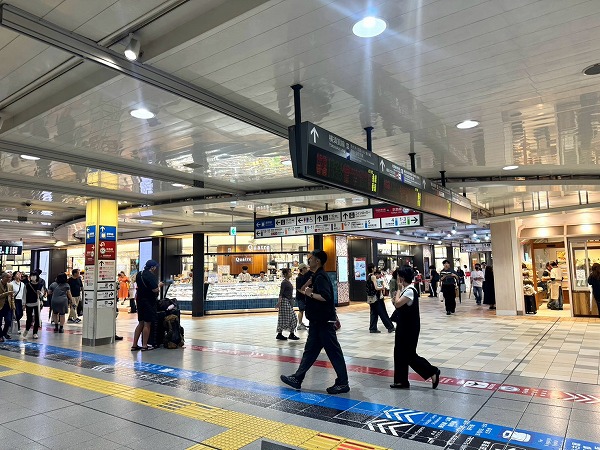 品川駅　改札内