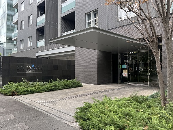 スカイグランデ汐留 アプローチ